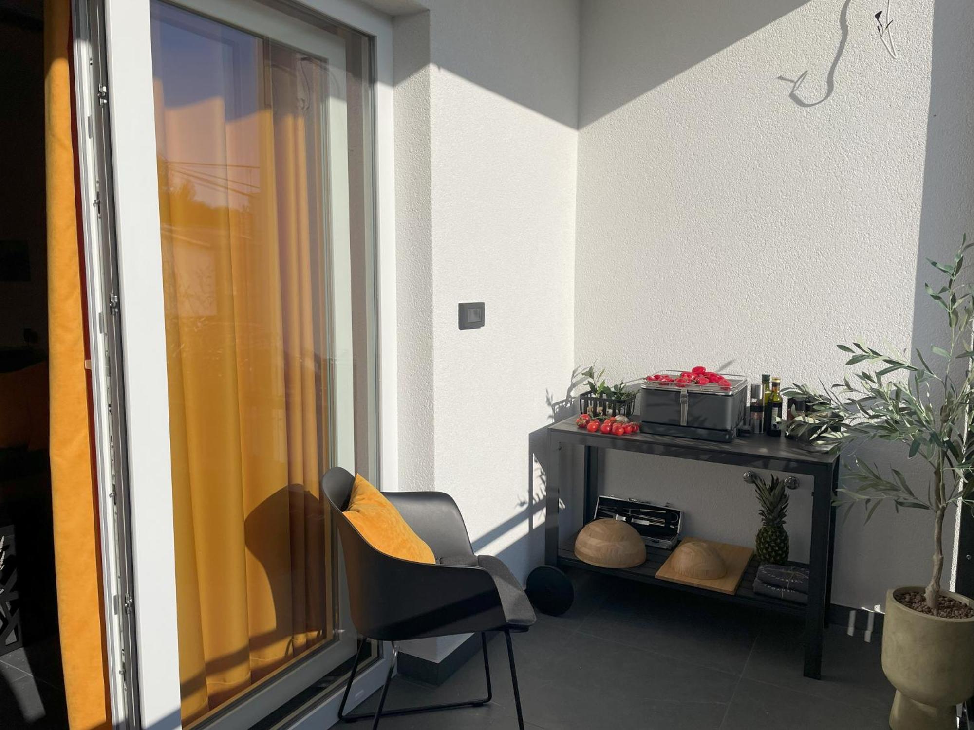 Valkane Beach Apartments Pola Esterno foto